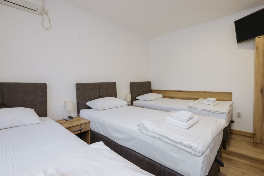 Trokrevetna soba Trokrevetna soba