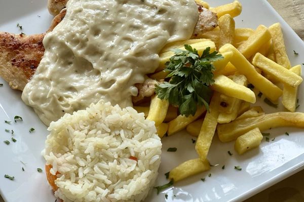 Chicken with gorgonzola
